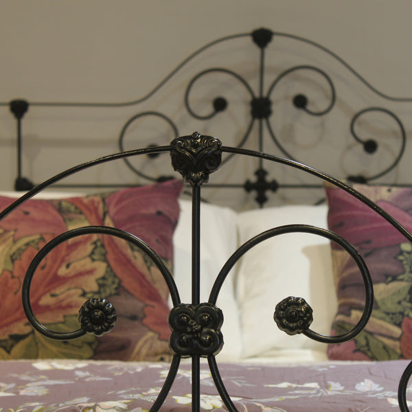 King Size Cast Iron Antique Bed in Black - Close Up Photo