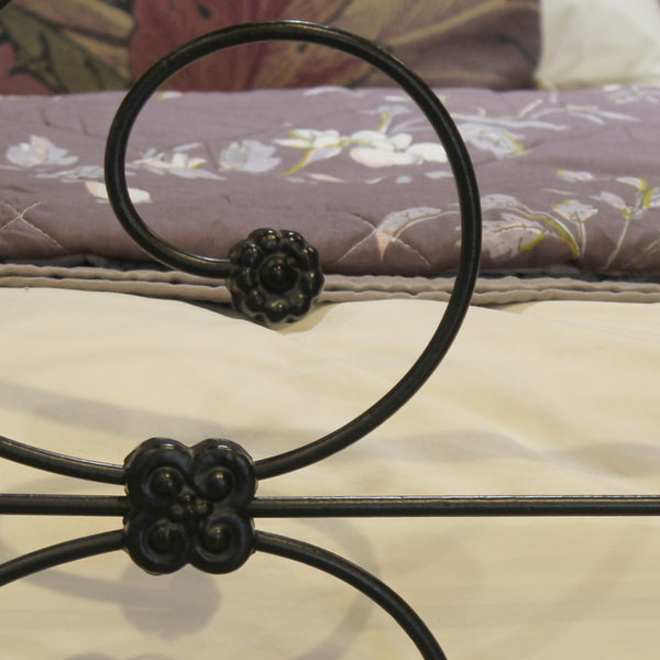 King Size Cast Iron Antique Bed in Black - Close Up Photo
