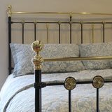 King Antique Bed in Black MK279