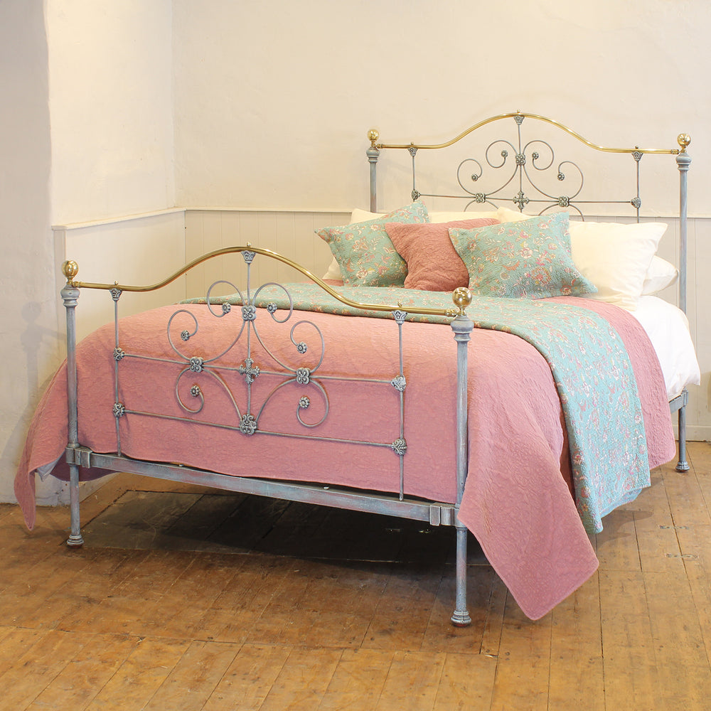 King Size Antique Bed in Blue Verdigris