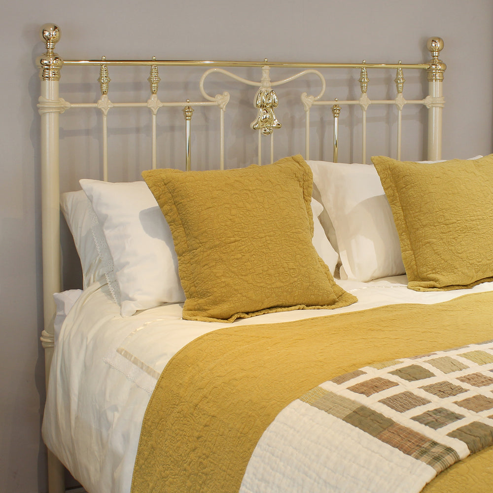 5ft Wide Art Nouveau Platform Antique Bed