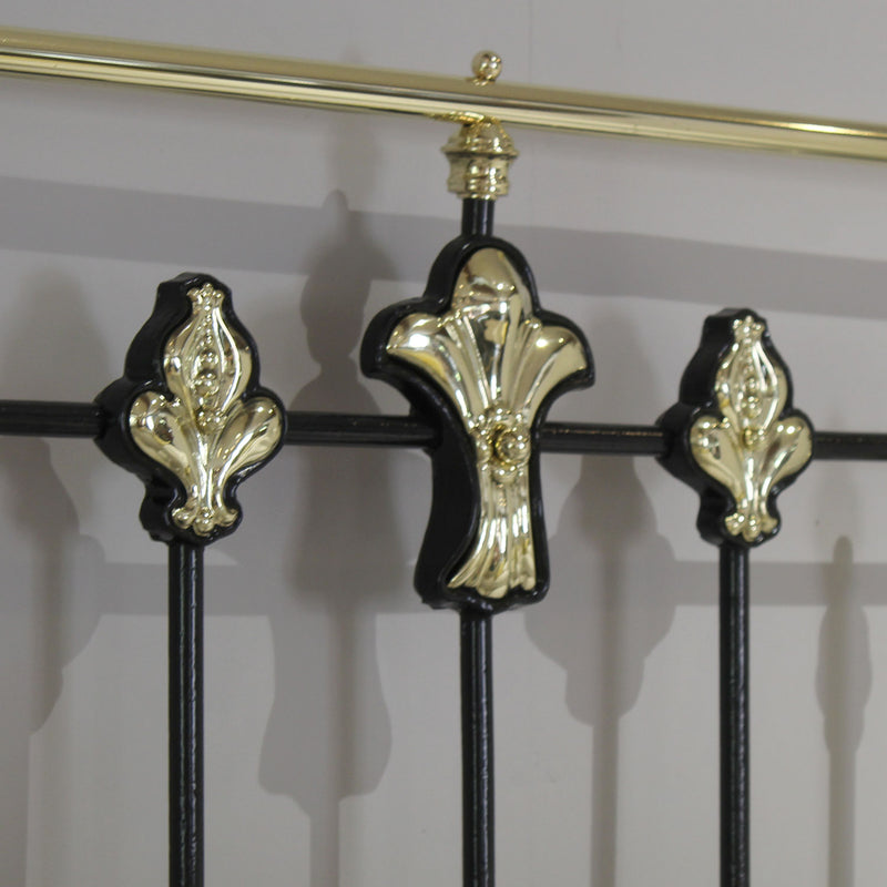 King Brass & Iron Bed with Art Nouveau Rosette MK305