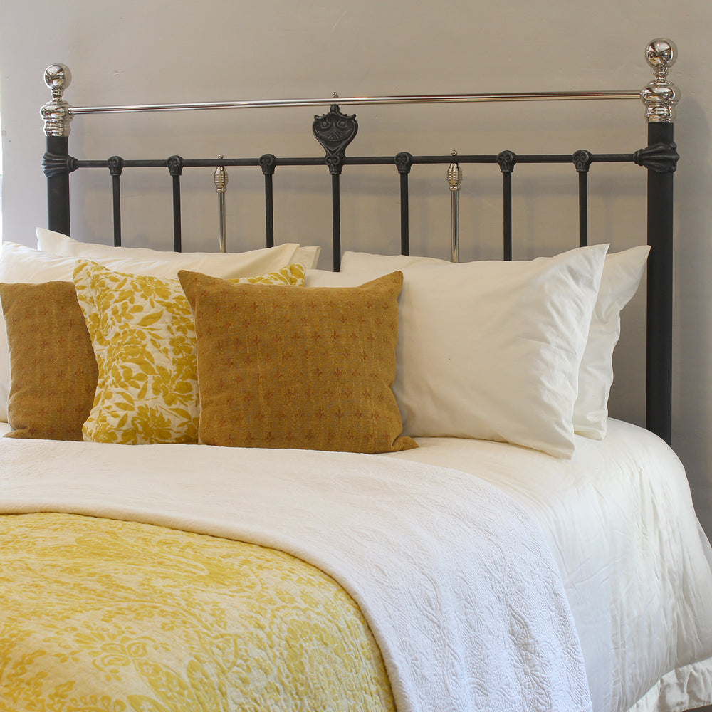 5ft Antique Bed in Pewter and Nickel