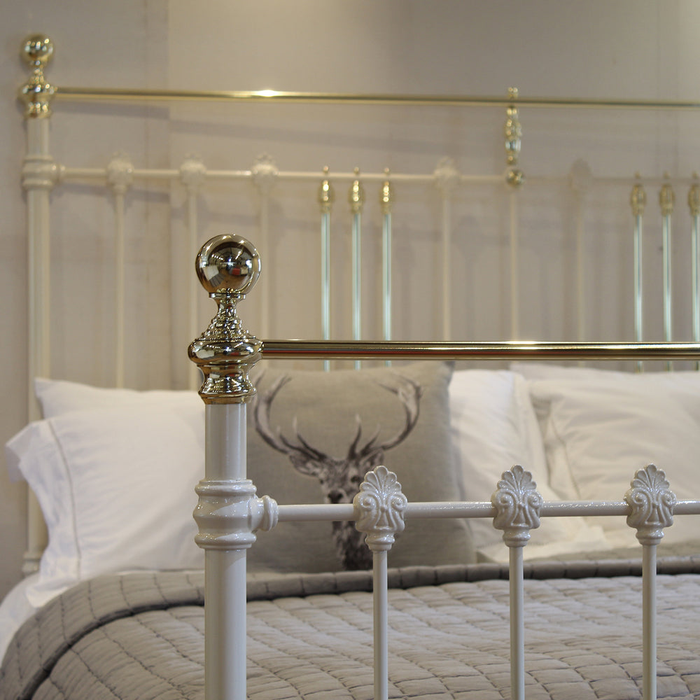 super king size Victorian antique bed in cream