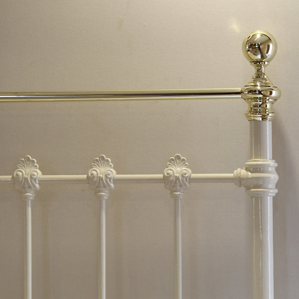 super king size Victorian antique bed in cream - close up