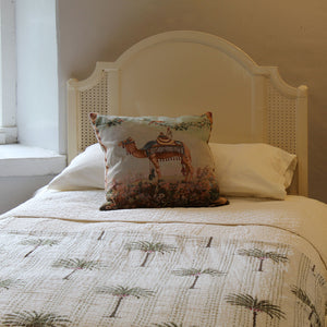 Pair of platform Beds, MP61