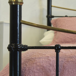 Double Antique Bed in Black