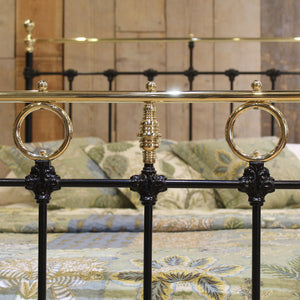Double Victorian Antique Bed in Black - Close Up