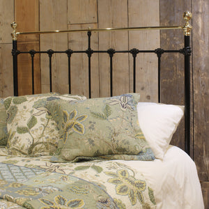 Double Victorian Antique Bed in Black - Close Up