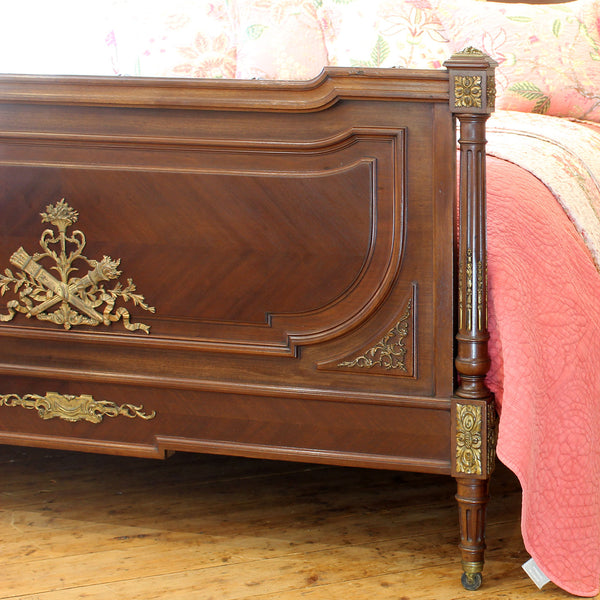 Mahogany Antique Bed with Ormolu Decoration - Close Up Photo