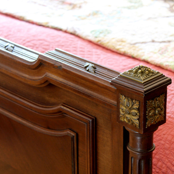 Mahogany Antique Bed with Ormolu Decoration - Close Up Photo