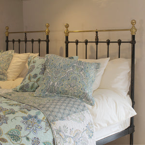 Pair of Black Cast Iron Antique Beds with Hoops MP69