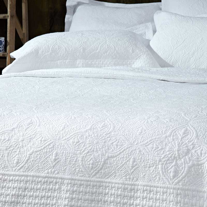 Windsor White Bedspread