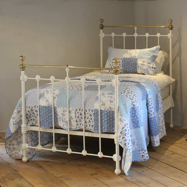 Large Single White Antique Bed MS72