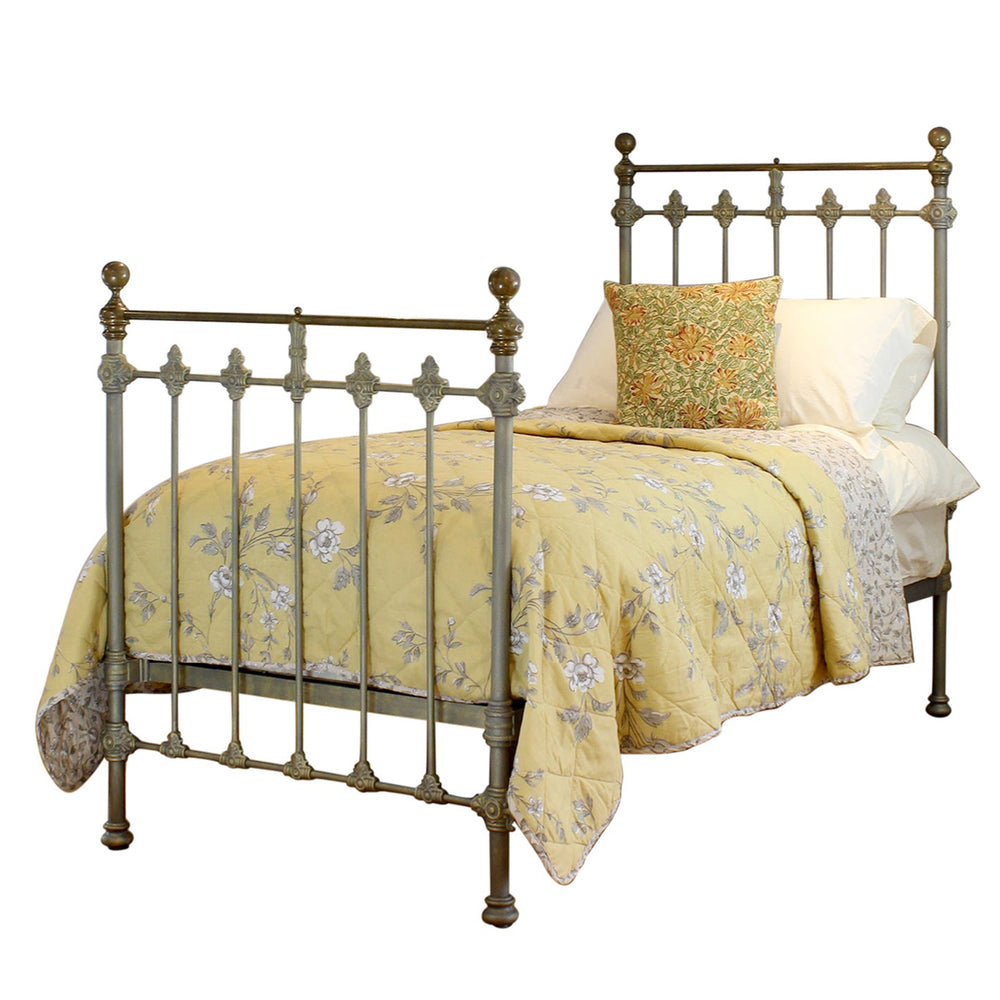 Green and Gold Antique Single Bed MS66