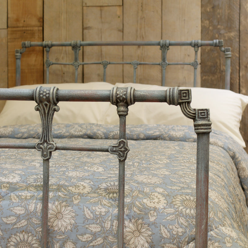 Small Double Antique Bed, MD163 - 20% OFF