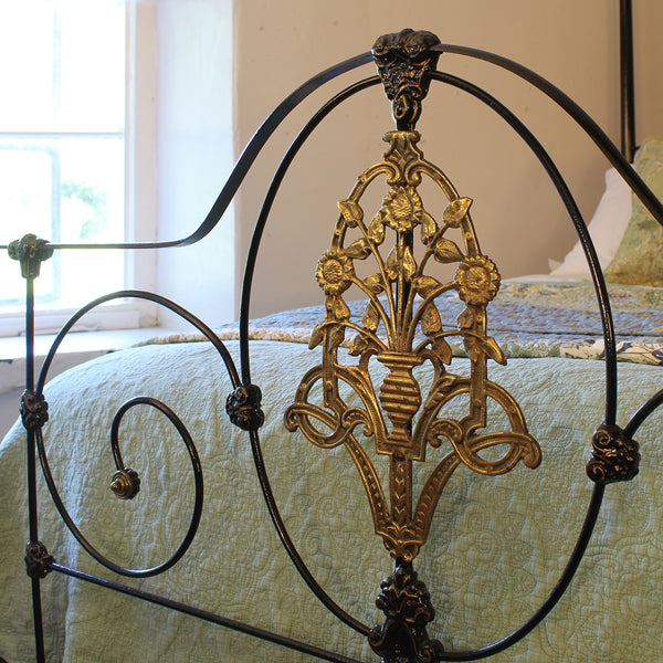 Antique Four Poster Bed in Black M4P54