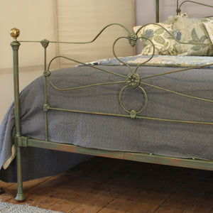 5ft Green Verdigris Antique Bed