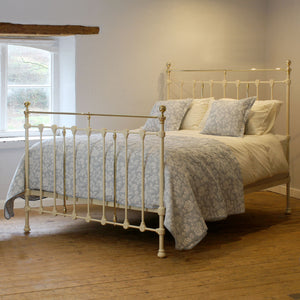 King Cast Iron & Brass Bed in Cream MK298