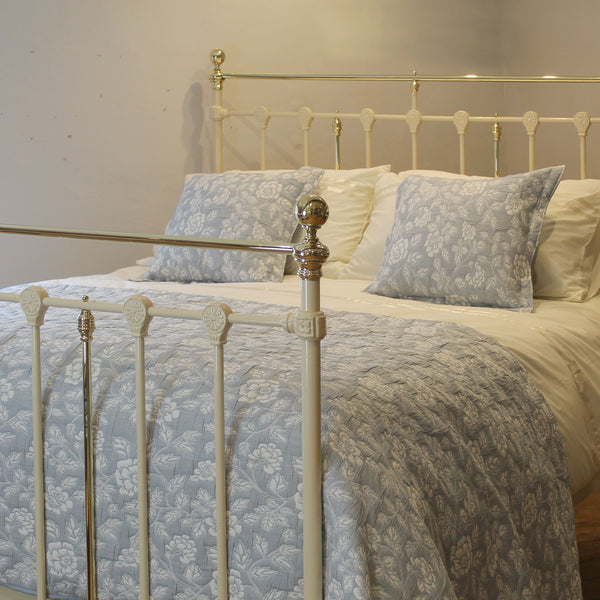 King Cast Iron & Brass Bed in Cream MK298