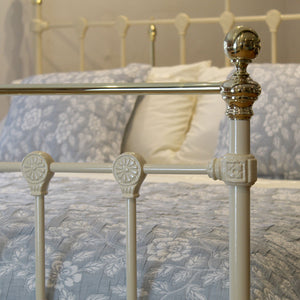 King Cast Iron & Brass Bed in Cream MK298