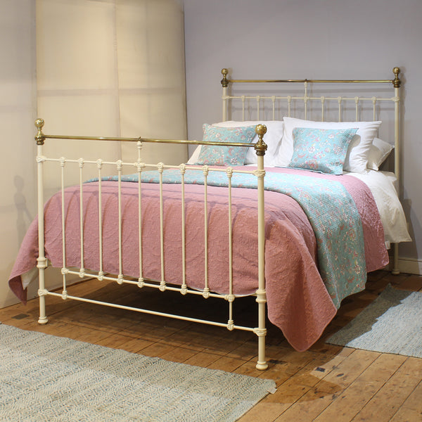 King Cast Iron & Brass Bed in Cream MK315