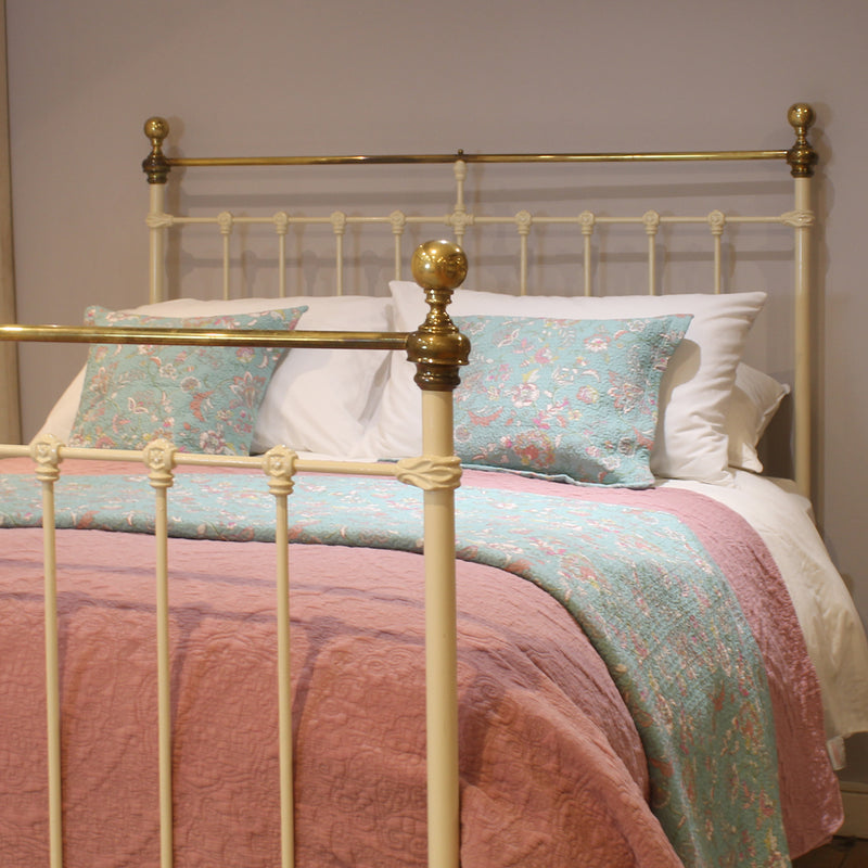 King Cast Iron & Brass Bed in Cream MK315