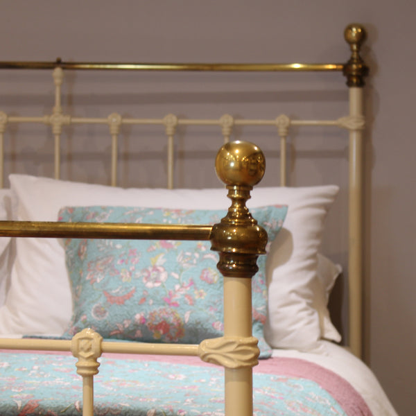 King Cast Iron & Brass Bed in Cream MK315