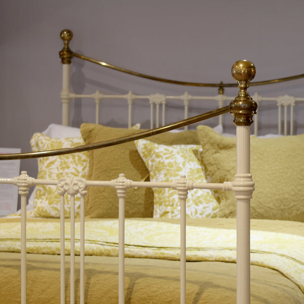 King Size Antique Bed in Cream