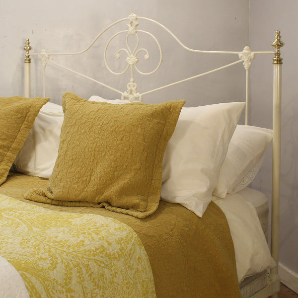 5ft Cast Iron Antique Bed in Ivory