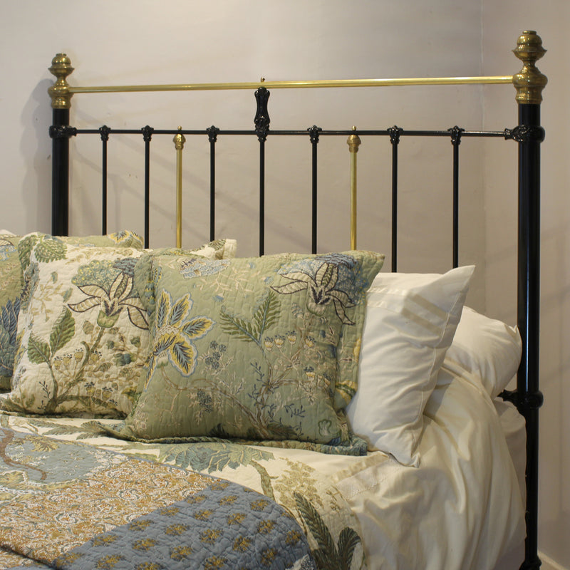 King Brass & Iron Bed with Brass Ring MK316