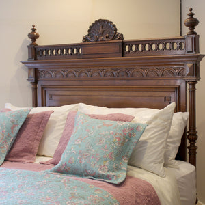 King Size Renaissance Style Walnut Bed WK198