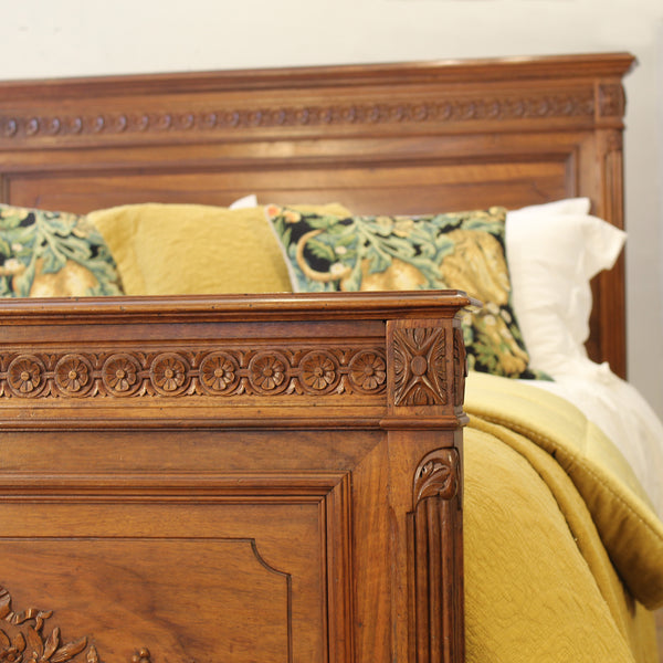 5ft wide king size antique bed in walnut with roses carving