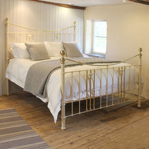 6ft Wide Antique Bed in Cream