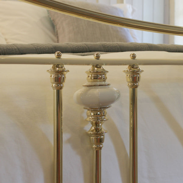 6ft Wide Antique Bed in Cream