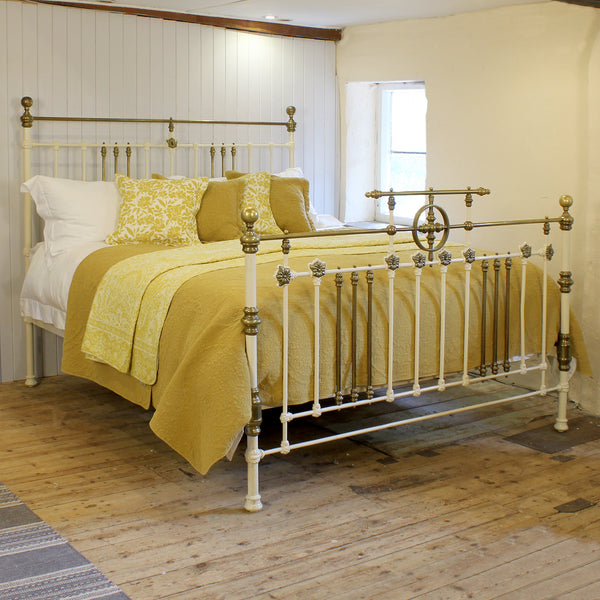 Super King Metal Antique Bed in Cream