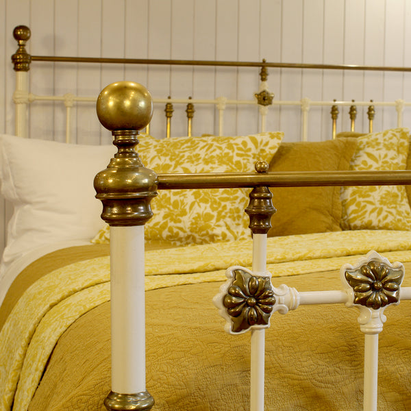 Super King Metal Antique Bed in Cream