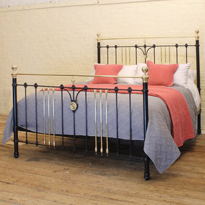 Super King Antique Bed in Black MSK87