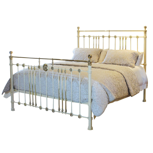 Super King Antique Bed in Cream MSK82