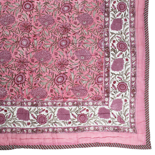 NEW IN  Dark Rose & Cream Floral Quilt