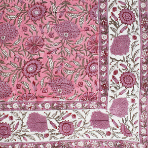 NEW IN  Dark Rose & Cream Floral Quilt