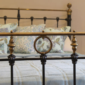 Double Antique Bed in Black