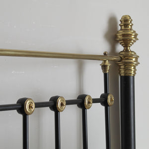 Double Antique Bed in Antique Black, MD180