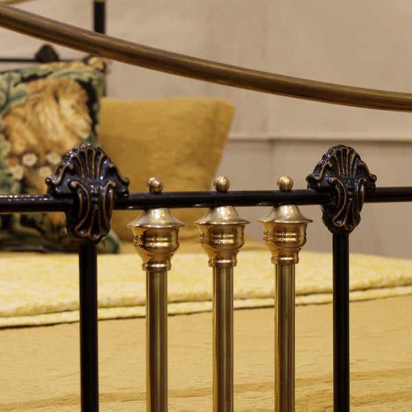 Double Victorian antique bed in black