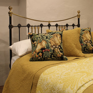 Double Victorian antique bed in black