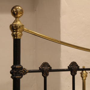 Double Victorian antique bed in black