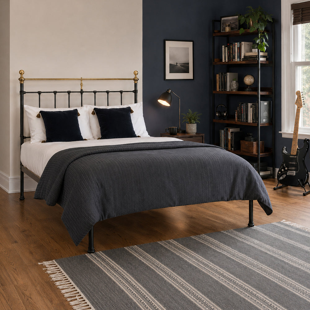 Double Platform Antique Bed in Black, MD146