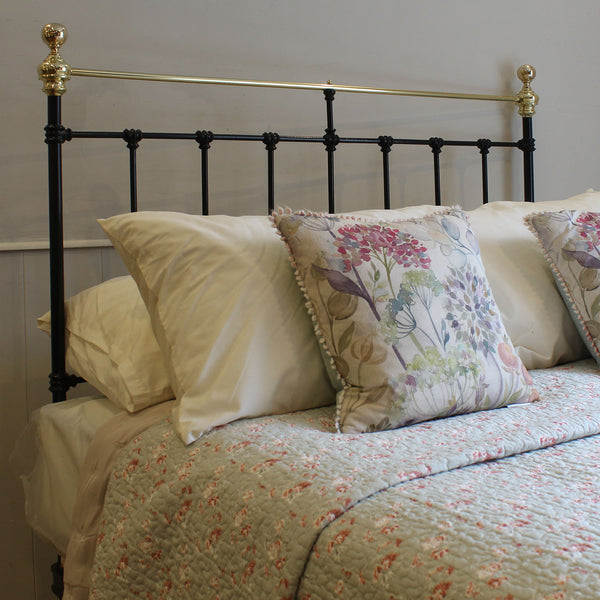 Double antique bed in black