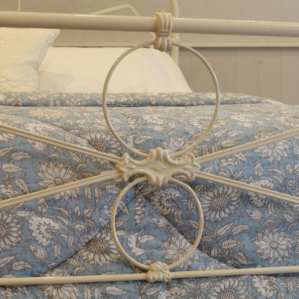 Double Cast Iron Bed in Cream MD168