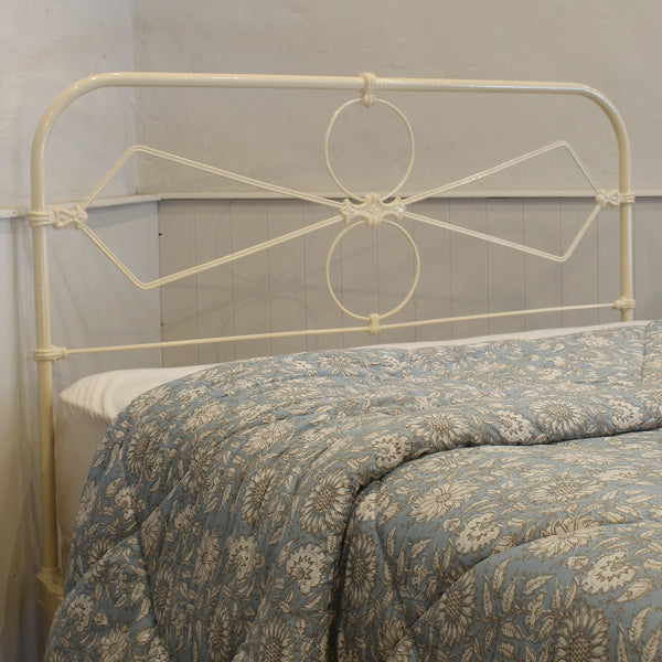 Double Cast Iron Bed in Cream MD168